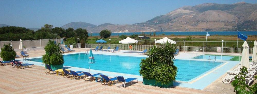 Terra Mare Hotel Agios Dimitrios  エクステリア 写真