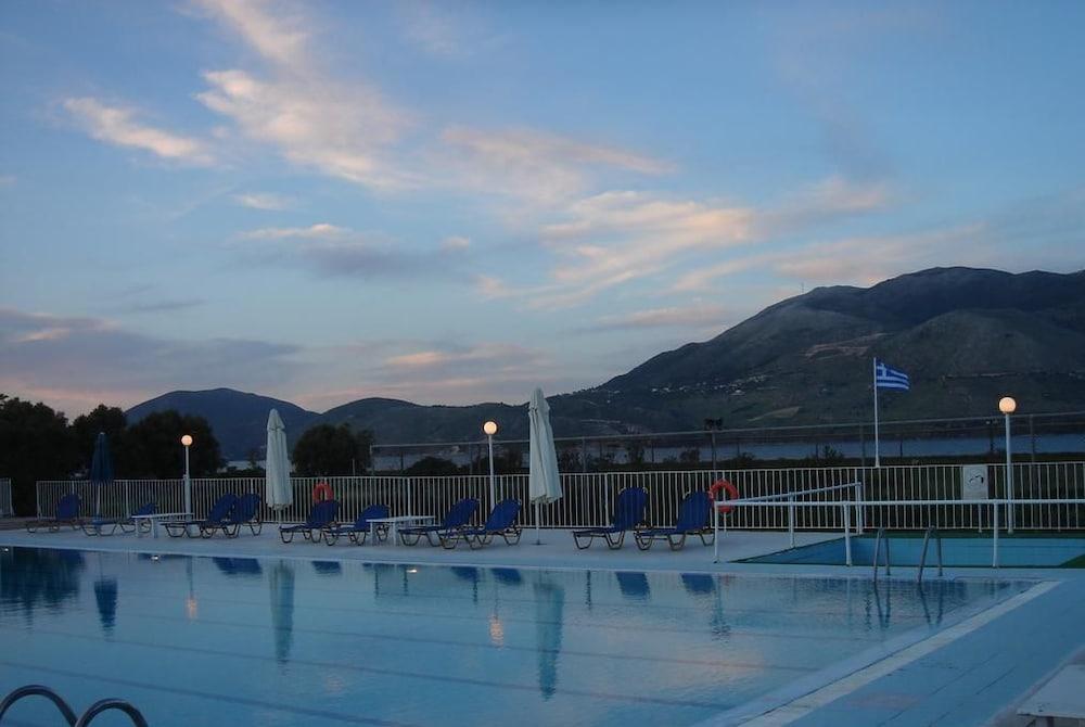 Terra Mare Hotel Agios Dimitrios  エクステリア 写真