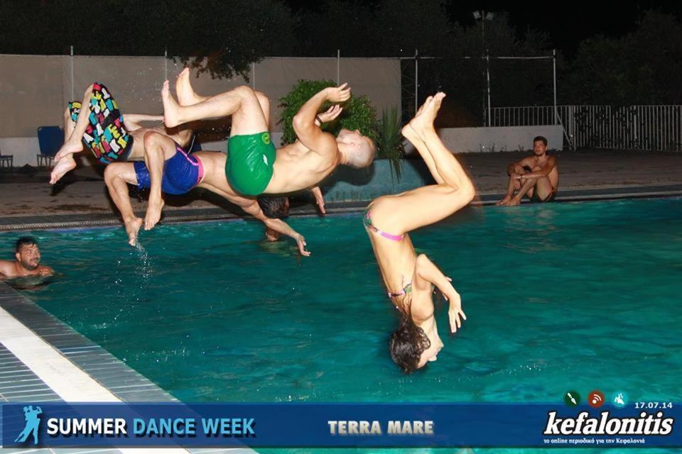 Terra Mare Hotel Agios Dimitrios  エクステリア 写真