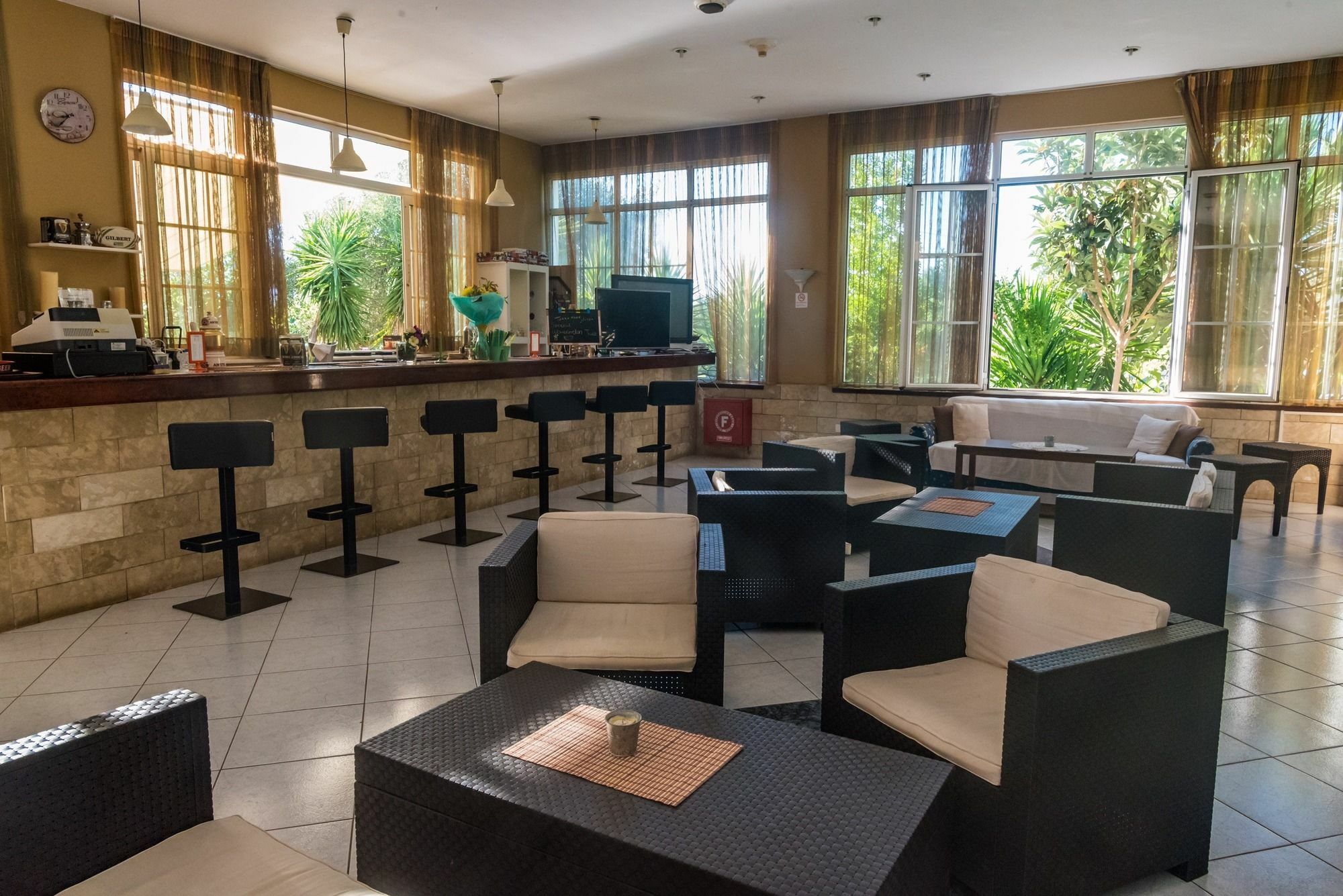Terra Mare Hotel Agios Dimitrios  エクステリア 写真